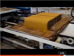 路沿石磚機(jī)生產(chǎn)視頻