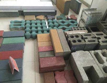 小區草坪磚機廠家價格