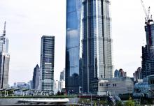  關于新環(huán)保法的實施透水磚制磚機行業(yè)該做什么？