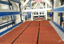 怎樣辨別購買的路面磚制磚生產線是否為新款？