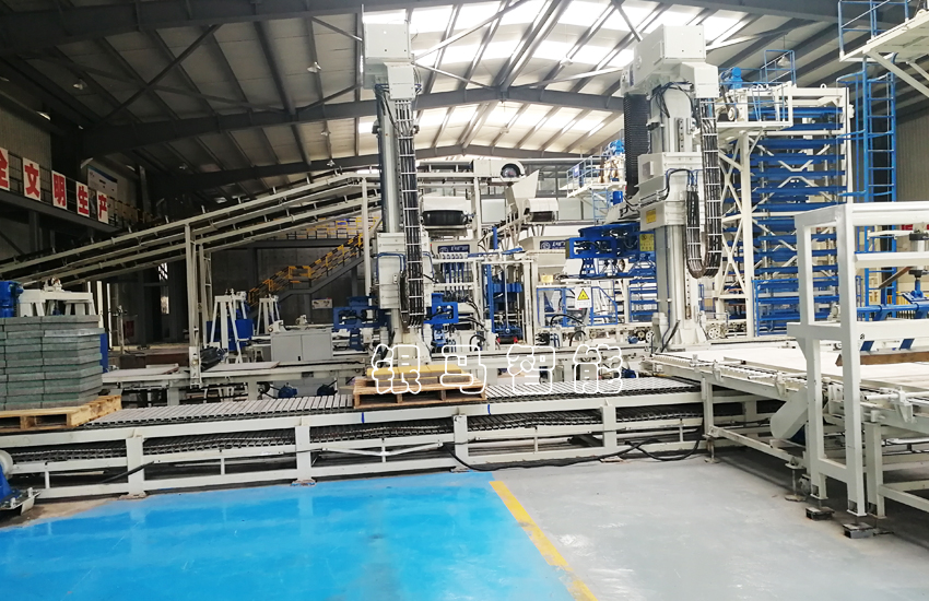 透水磚機設備:聯合國官員為中國四年環保成績舉手稱贊