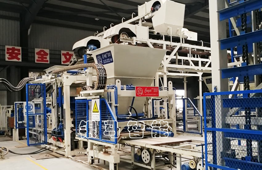 免燒磚制品設(shè)備用特點促使企業(yè)長久發(fā)展！