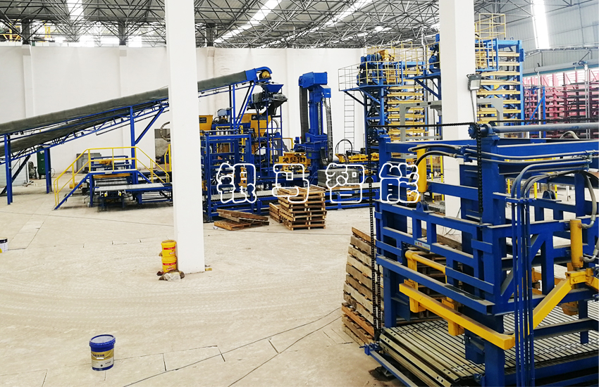 你對草坪磚生產機器潤滑油了解多少?