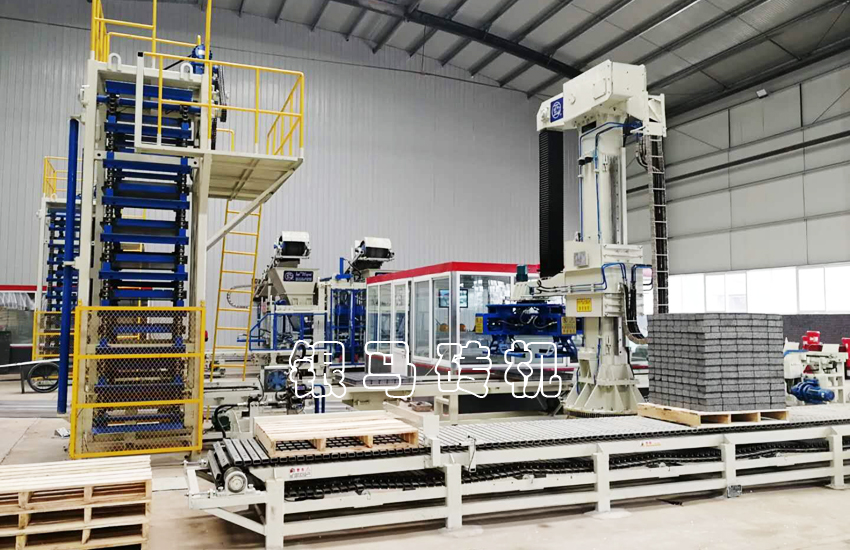連鎖砌塊磚機(jī):讓磚廠從“土豪”變成“明星”!