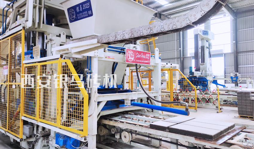 水渣免燒壓磚機:助力企業(yè)有效抵御輸入型通脹影響